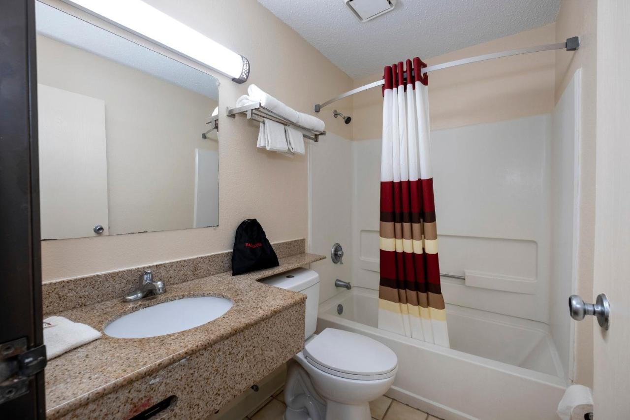Red Roof Inn Norfolk - Портсмут Экстерьер фото